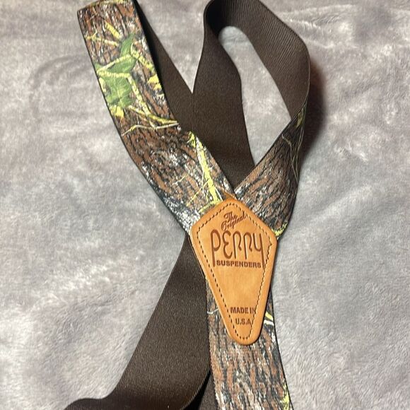 Perry adult camo suspenders - Picture 2 of 7